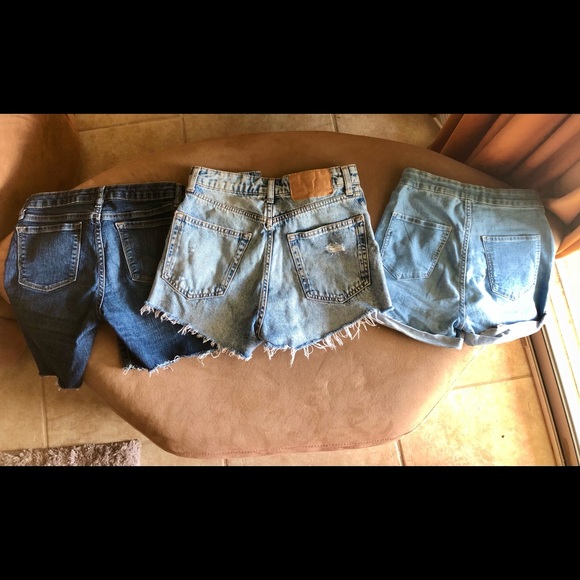 SOLD ❌Bundle of shorts 💕 - Picture 2 of 8